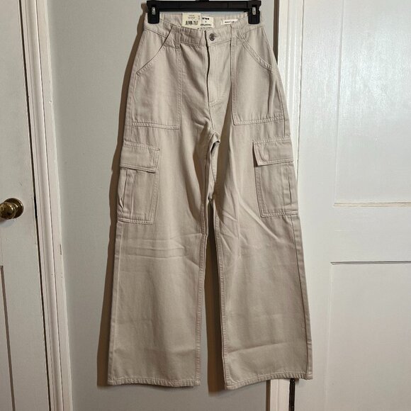 Cotton On Relaxed Cargo Pants | Size 24 | Soft Taupe | NWT - Picture 1 of 5